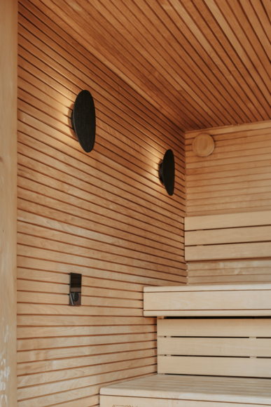 HHUUM design light black in sauna04639-Enhanced-NR